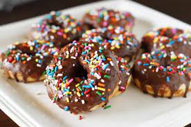 دونات صغير شوكولا