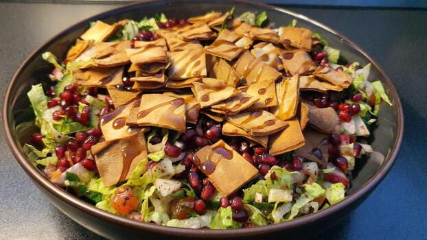 فتوش باذنجان