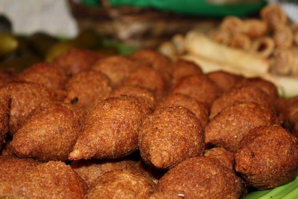 كبة مشوية 2 حبة