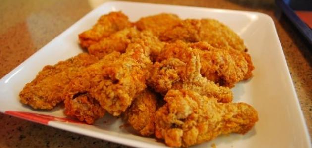 وجبة بافالو ( اجنحة دجاج + فنكر + صمونة + بيبسي + ثومية )